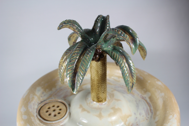 12.5 liter pet drinking fountain PF14043 with a palm tree spout